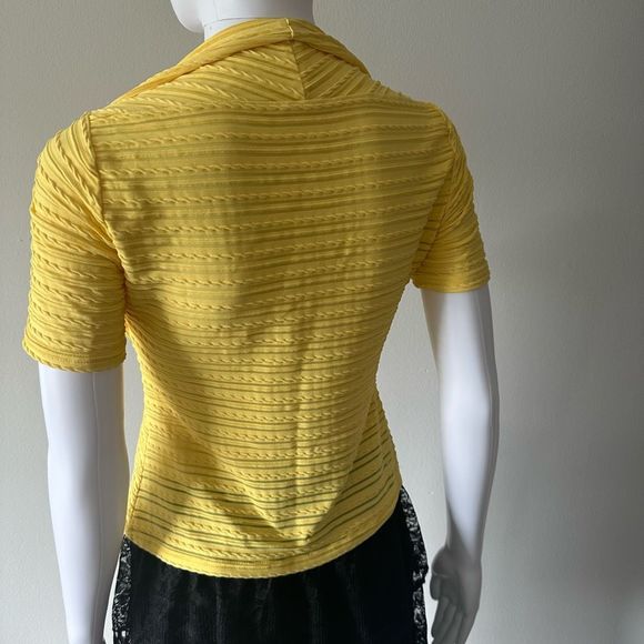 Y2K Yellow Betty Page Sweetheart Neckline 1950’s Retro Style Top With Ruching - Picture 8 of 10